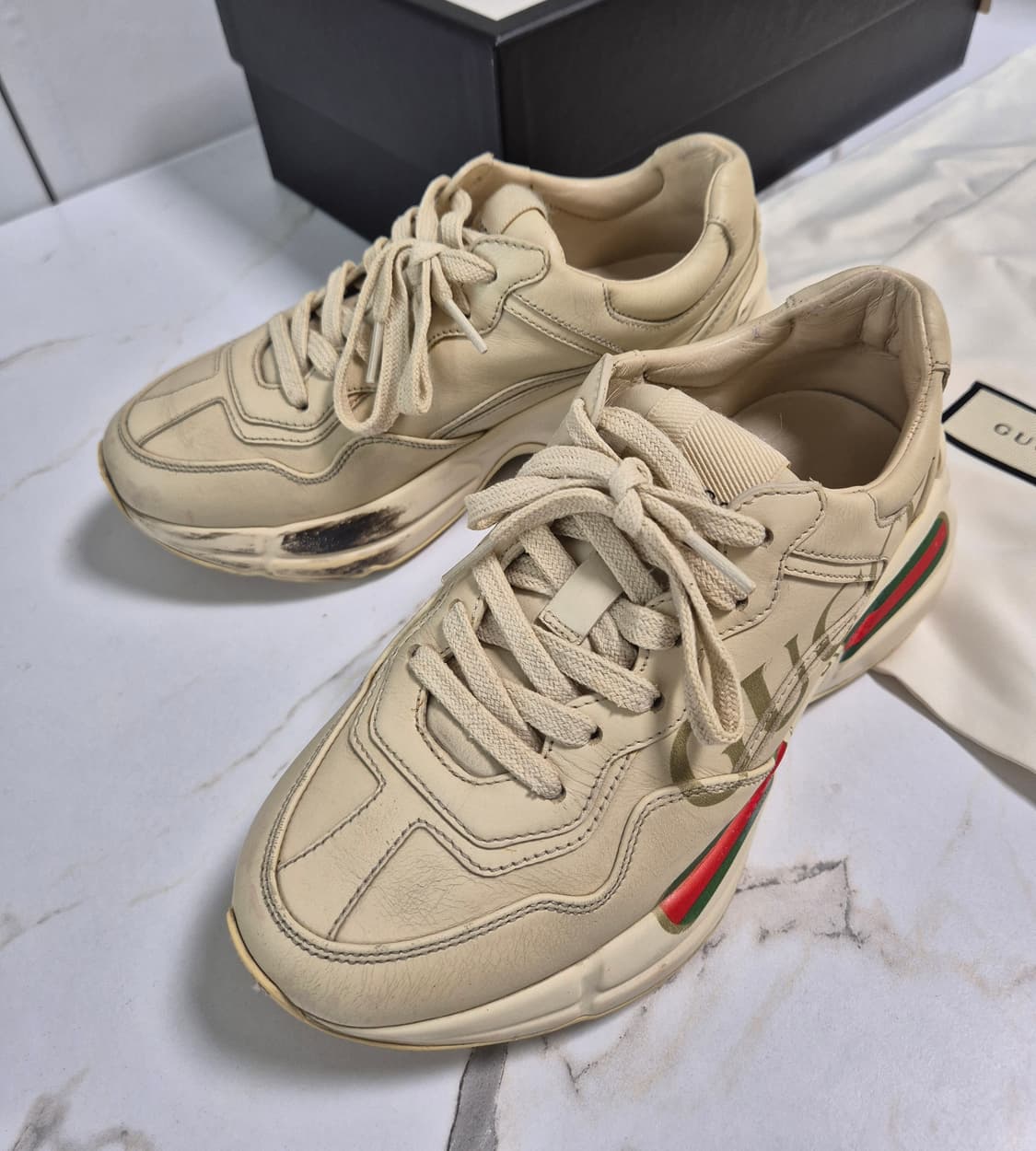 (정품) 구찌 라이톤 스니커즈 35.5 상품이미지2