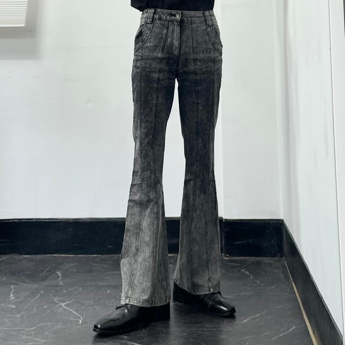 FullHeart 더티 워시드 흑청 부츠컷 데님 팬츠 상품이미지2