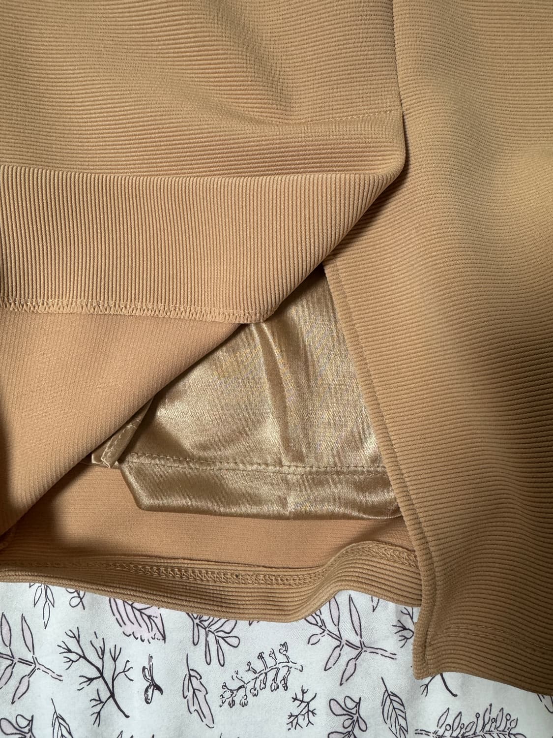 TULIP SKIRT(BEIGE) 상품이미지3