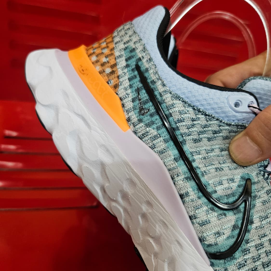 (거의새거)나이키(Nike) 리액트 인피니티 런 플라이니트 240 상품이미지6