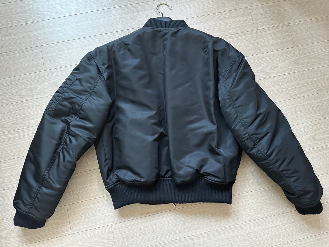 STU 라운드 숏 봄버 자켓 ma1 상품이미지5