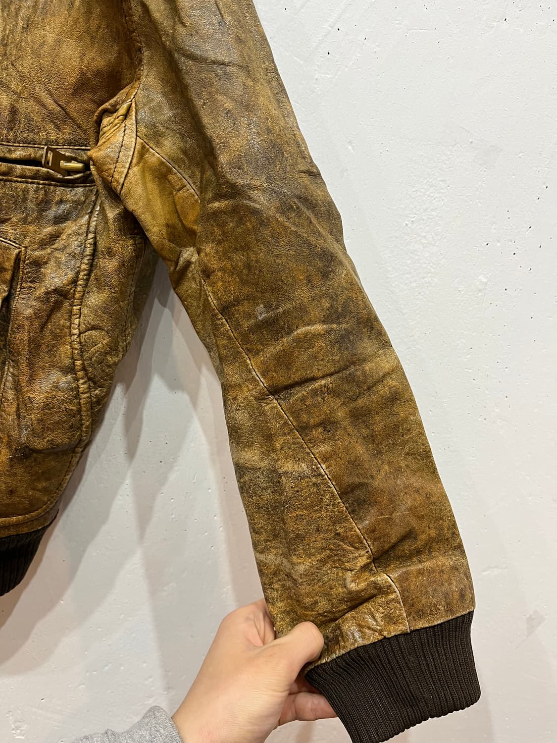 90s INDEFINI 소가죽 봄버자켓 상품이미지4