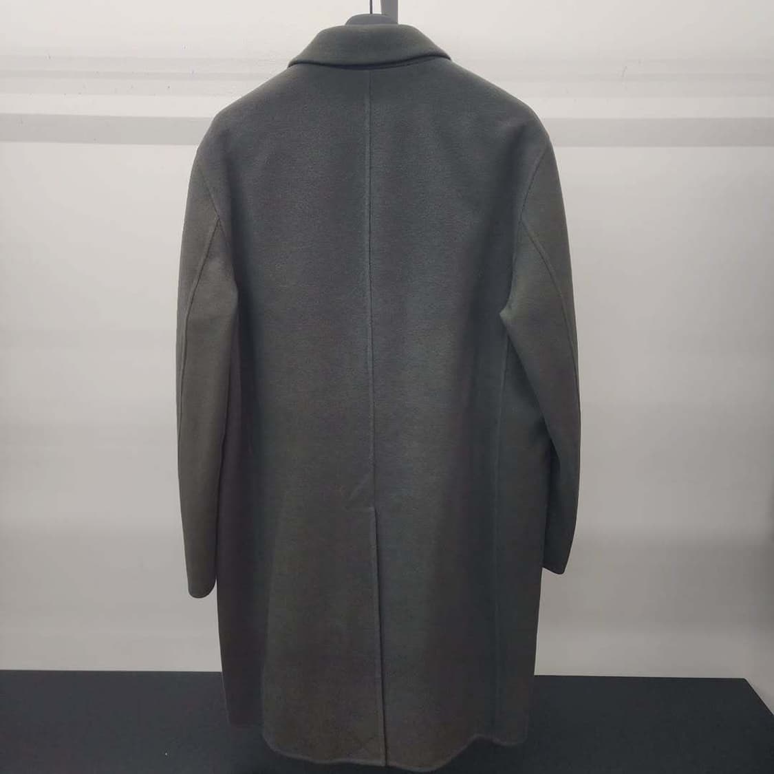솔리드옴므 23fw 다크그레이 캐시미어 핸드메이드 코트 48사이즈 상품이미지7