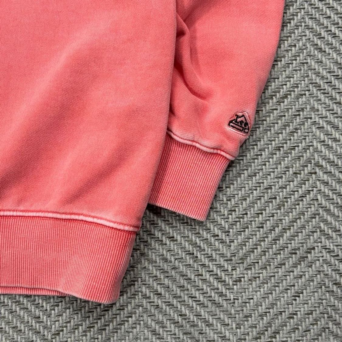 lee 피그먼트 로고 맨투맨 v2237 상품이미지5