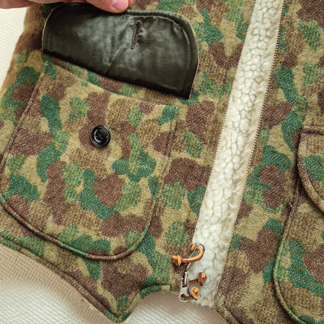 Monitaly 닉우스터 카모양털 베스트 38 상품이미지4