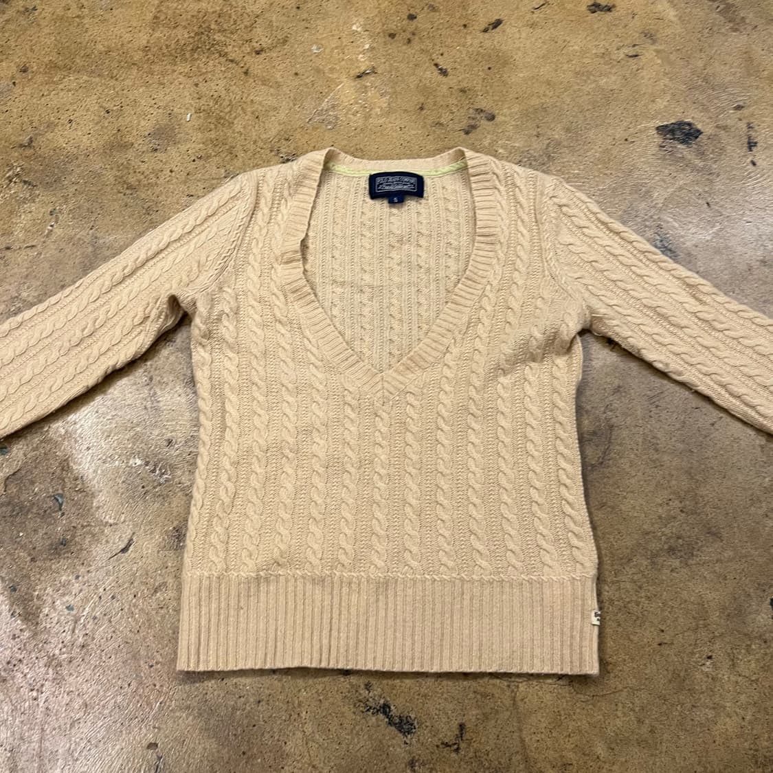 폴로 진스 컴퍼니 빈티지 베이지 브이넥 꽈배기 니트  상품이미지3