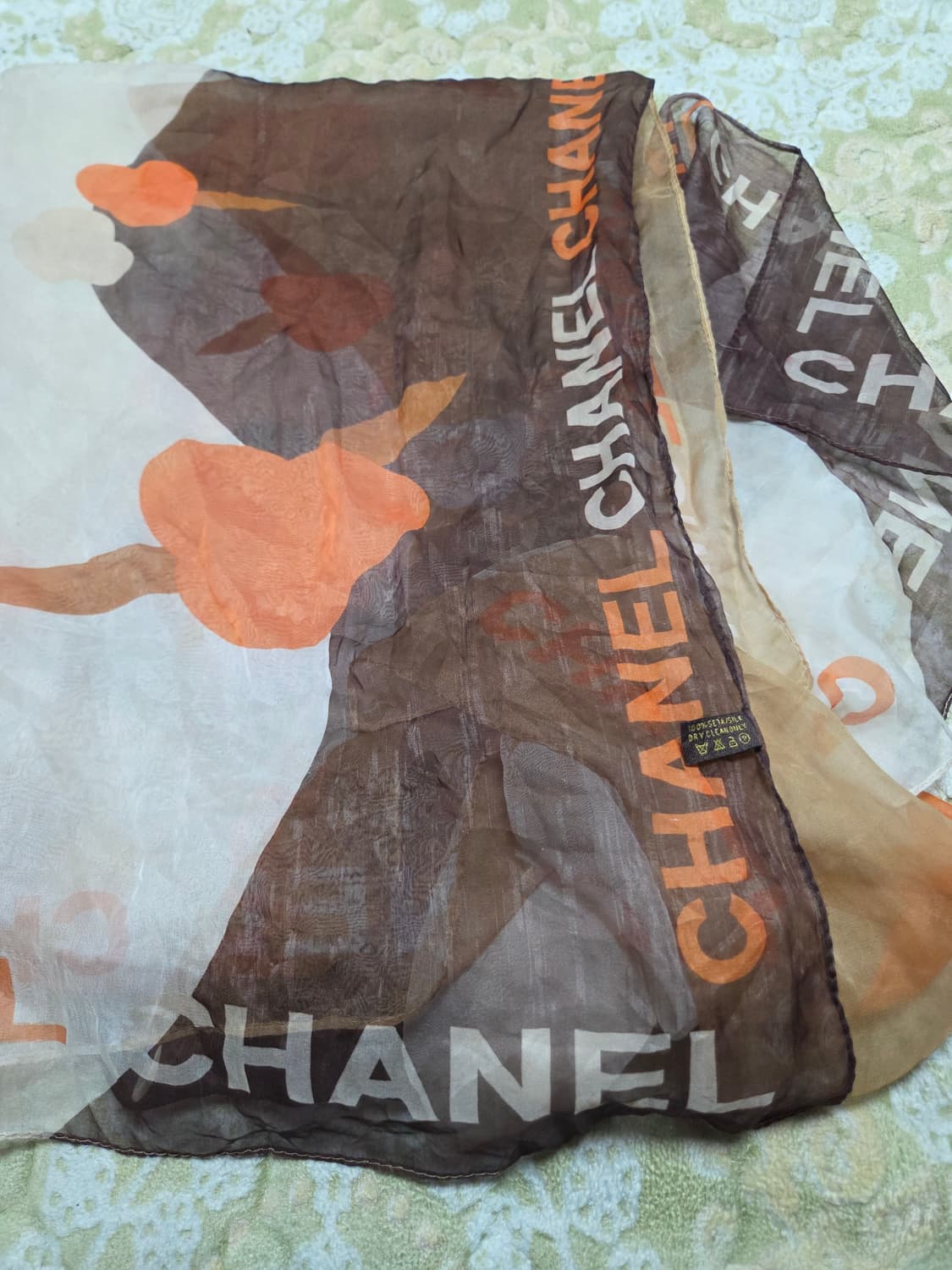 샤넬 로고 프린트 롱실크 스카프 머플러 상품이미지6