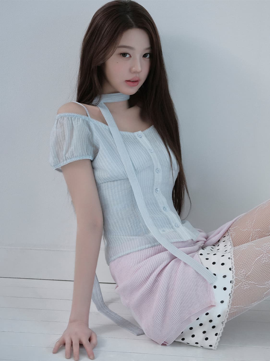 로라로라 오프숄더 타이 블라우스 스카이 상품이미지1
