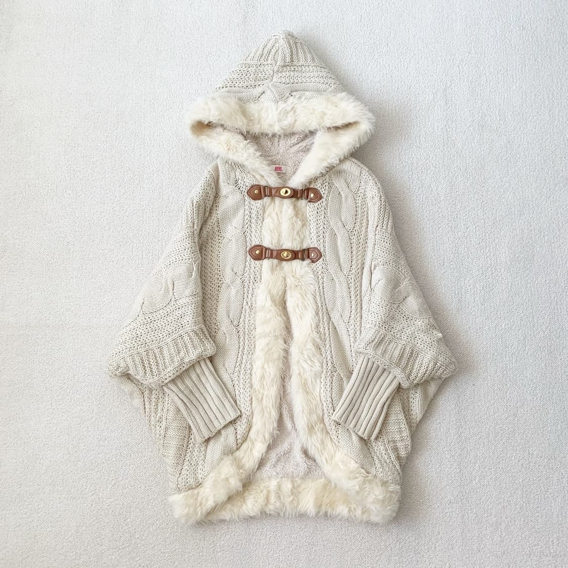 Ryuryu 류류 갸루 가오리핏 퍼 후드 가디건 상품이미지1