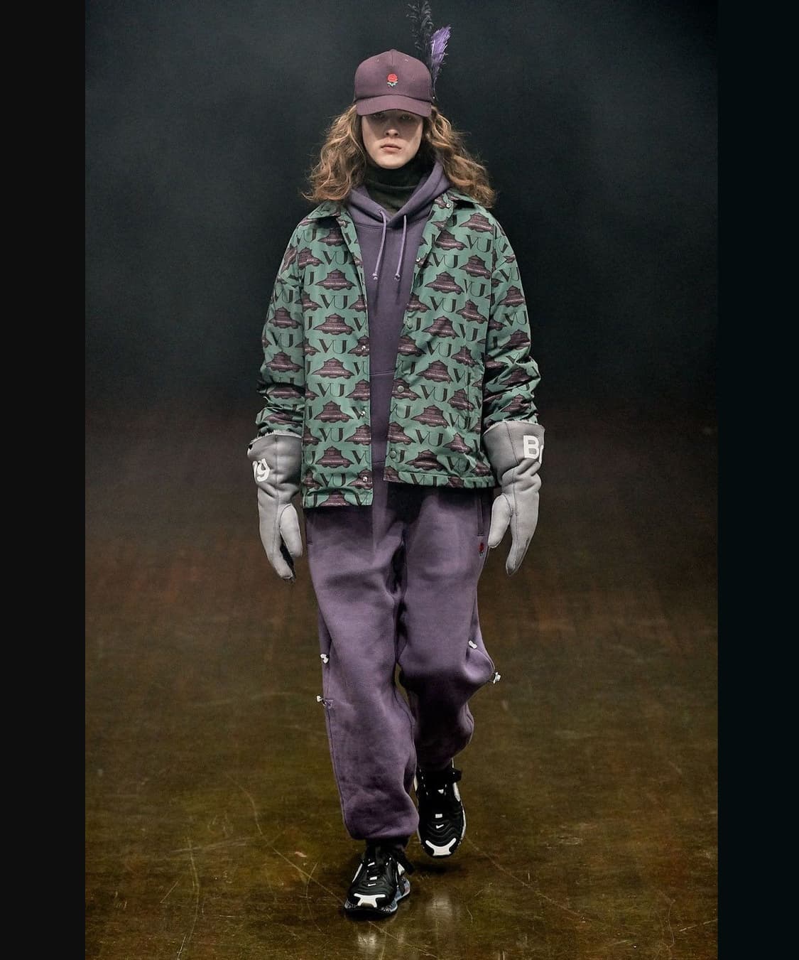 [FREE] 언더커버 19AW 로즈 버건디 울캡 모자 스냅백 볼캡 상품이미지5