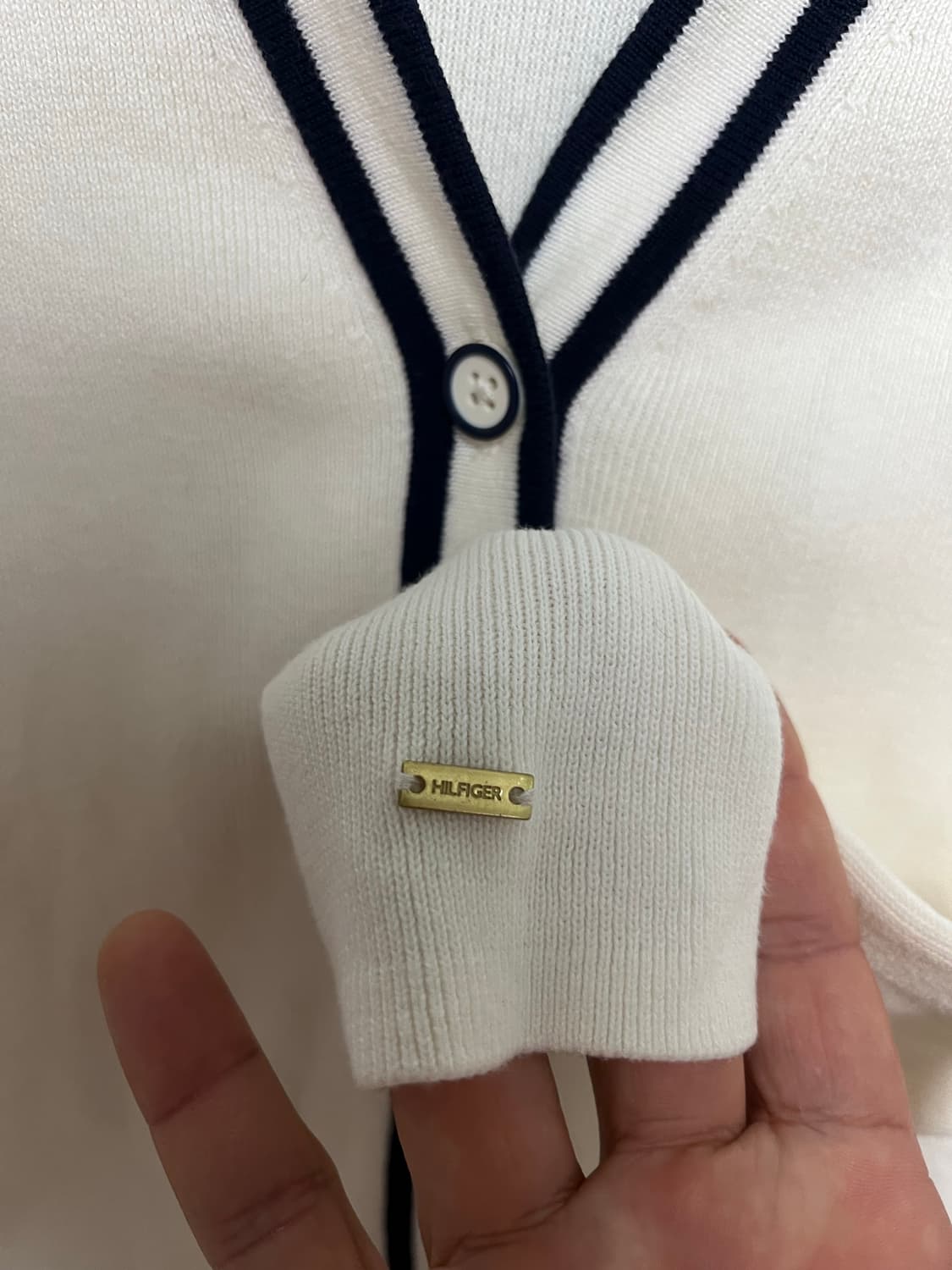 타미힐피거 아이보리색 가디건 상품이미지3