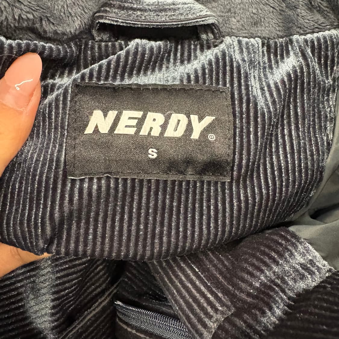 [정품/S] 널디 코듀로이 벨벳 덕다운 패딩 b18 상품이미지5