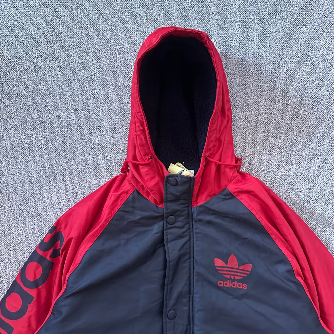 아디다스 1900s 돕바 레드 패딩 상품이미지2