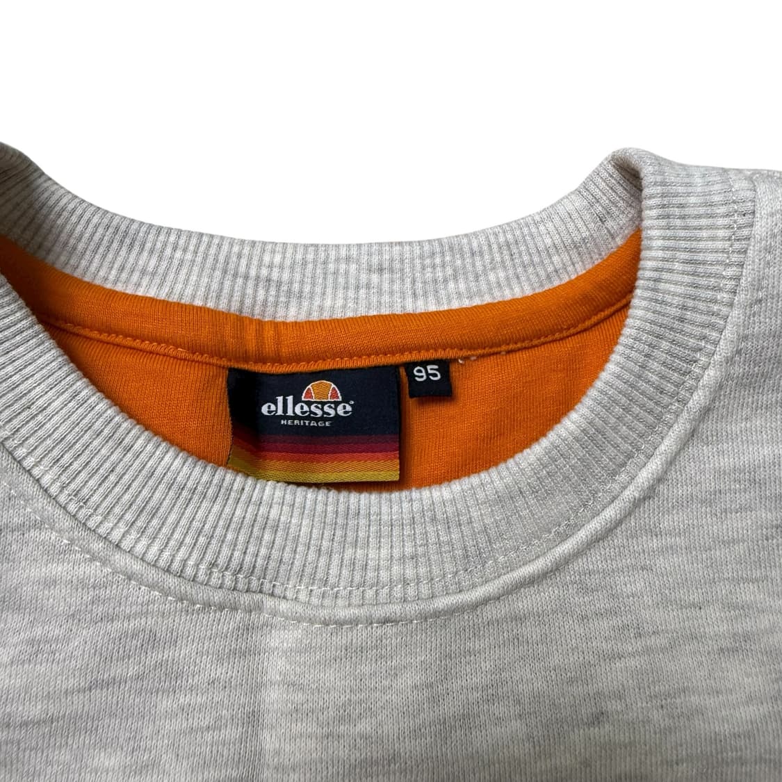 엘레쎄 맨투맨 상품이미지2