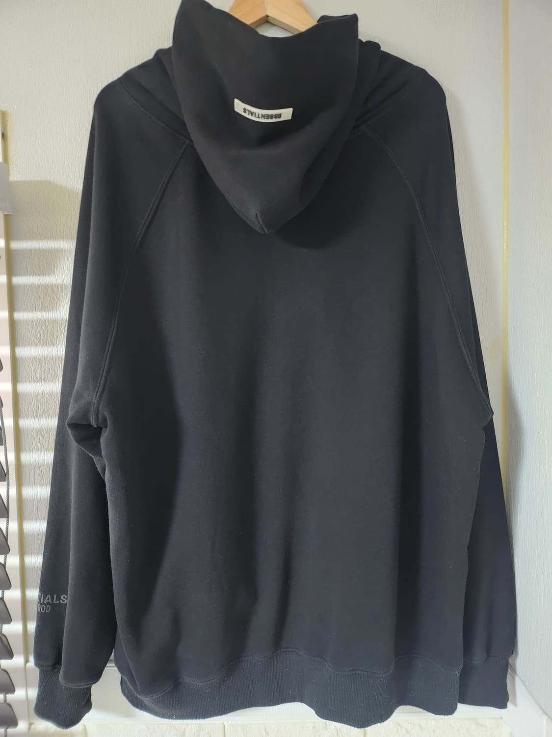 피어오브갓 정품 에센셜 블랙 후드티 L 상품이미지2