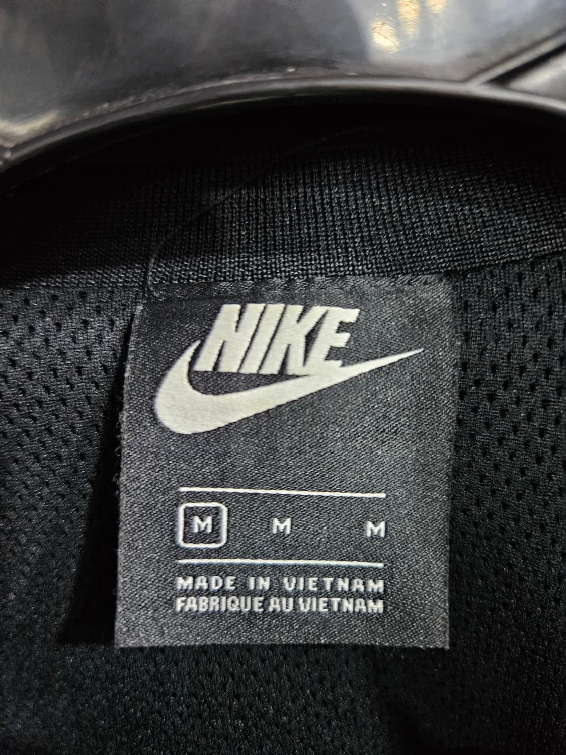 나이키 자수로고 블랙 남성 95~100 이노락 집업자켓  상품이미지3