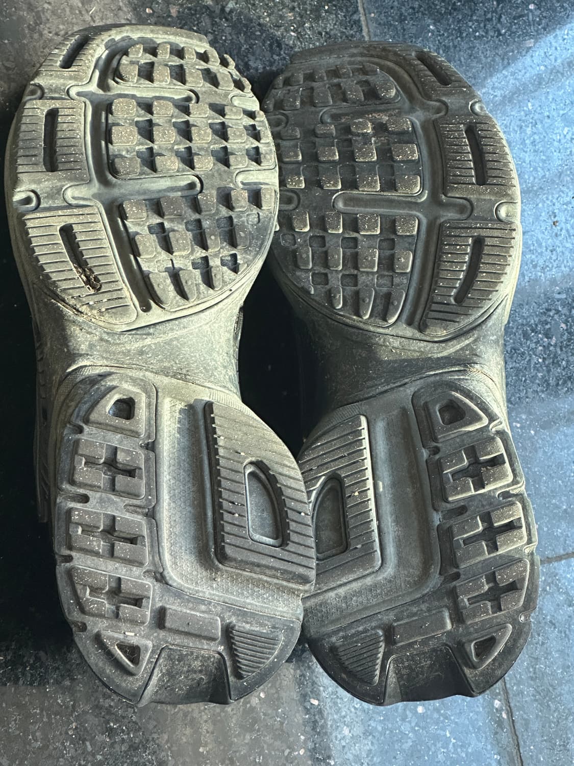 나이키 V2K 런 블랙 앤트러사이트 250 상품이미지7