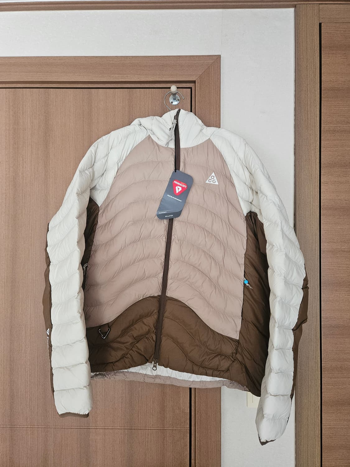 나이키 acg 라바플로우 패딩 M사이즈 새상품  상품이미지1