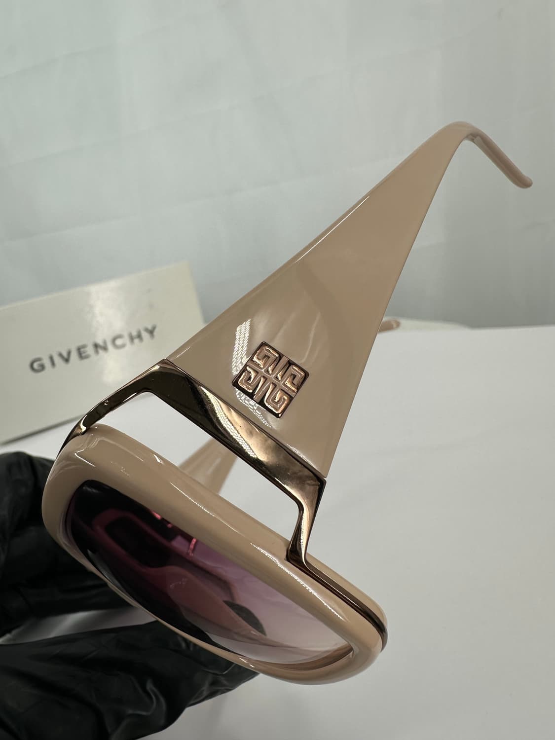 [새상품 무료배송] 정품 지방시 Made in Italy 선글라스 상품이미지3