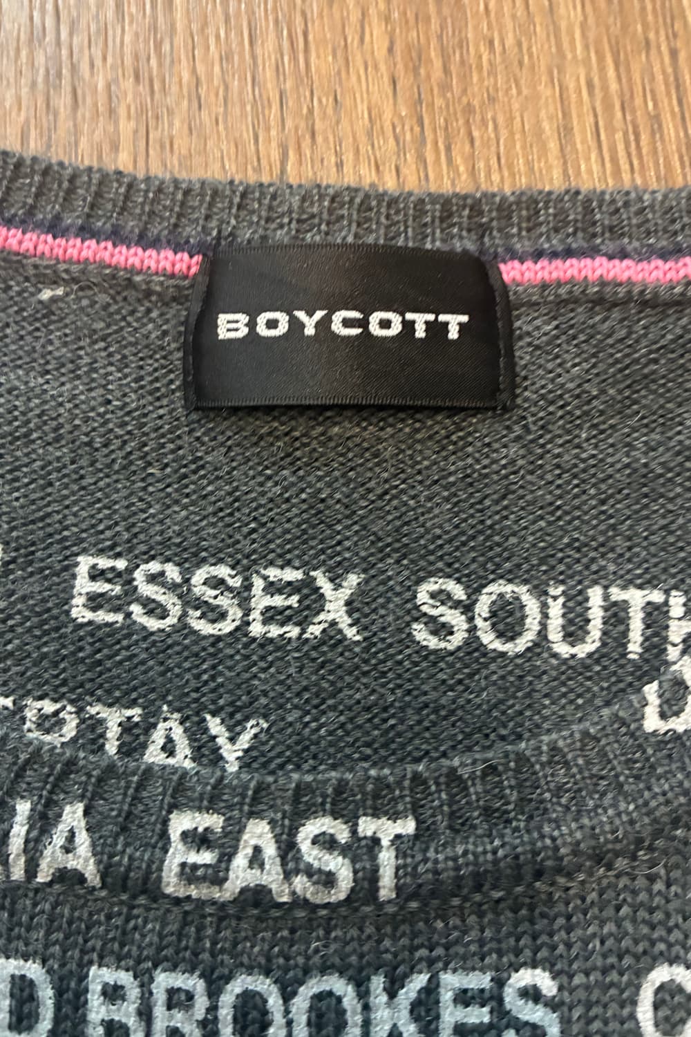 Typography Lettering Crewneck Knit 상품이미지7