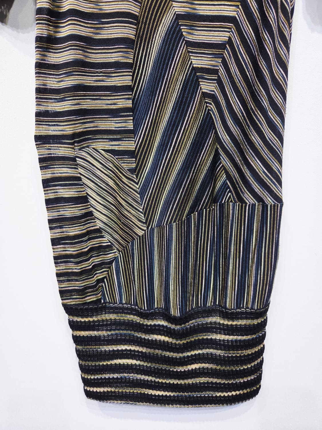 MISSONI 미쏘니 이태리 멀티 스트라이프 니트 원피스 상품이미지4