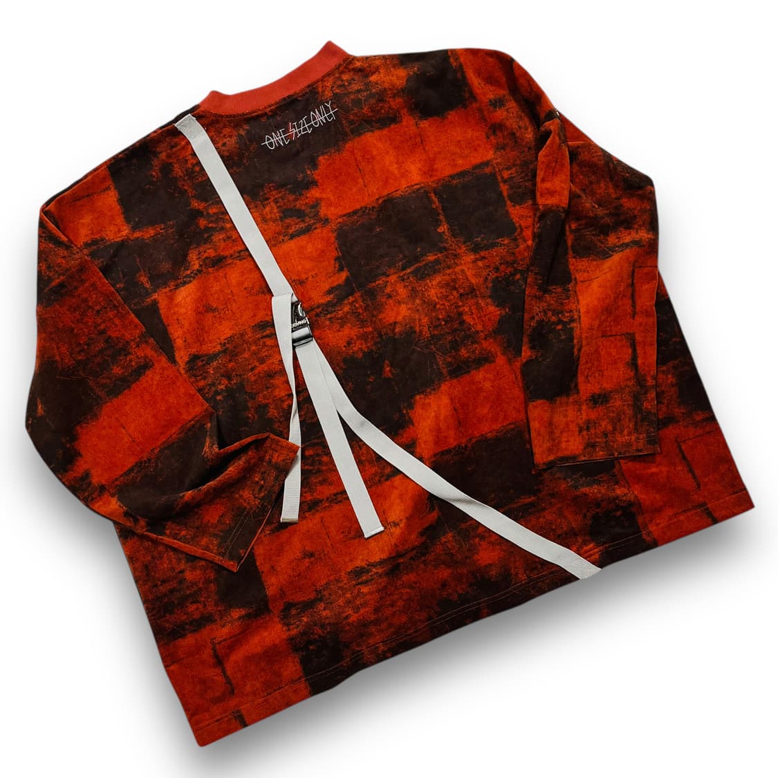 우빙 BUCKLE ON STRAP SLEEVE 상품이미지4