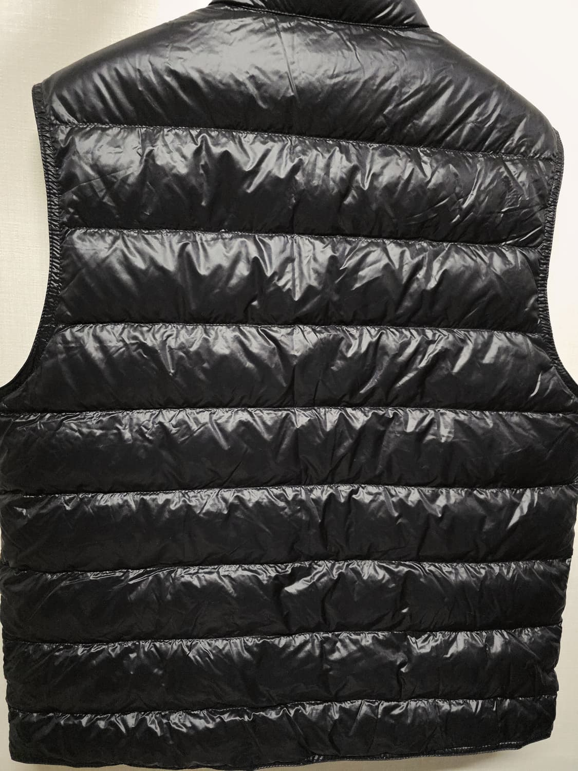 몽클레어 gui 구이 다운 질렛 경량 패딩 조끼 24ss 4(105) 상품이미지3