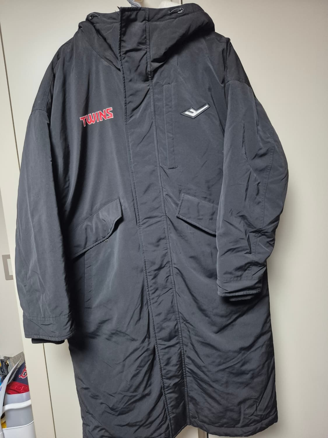 엘지트윈스 프로스펙스 롱패딩 95사이즈 팝니다  상품이미지1