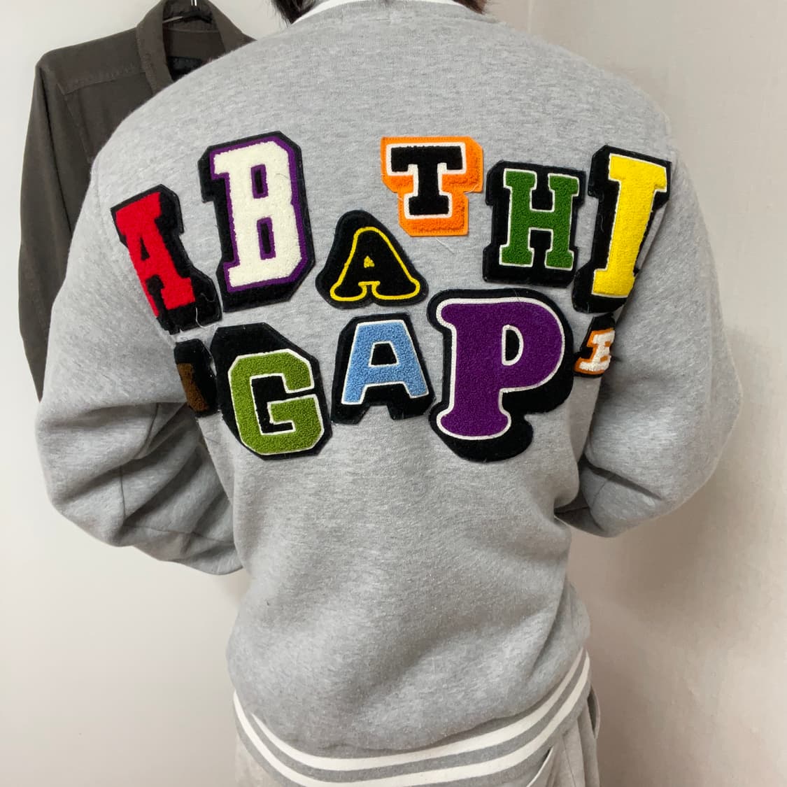 PURPLE LOGO BAPE VARSITY JACKET 상품이미지9