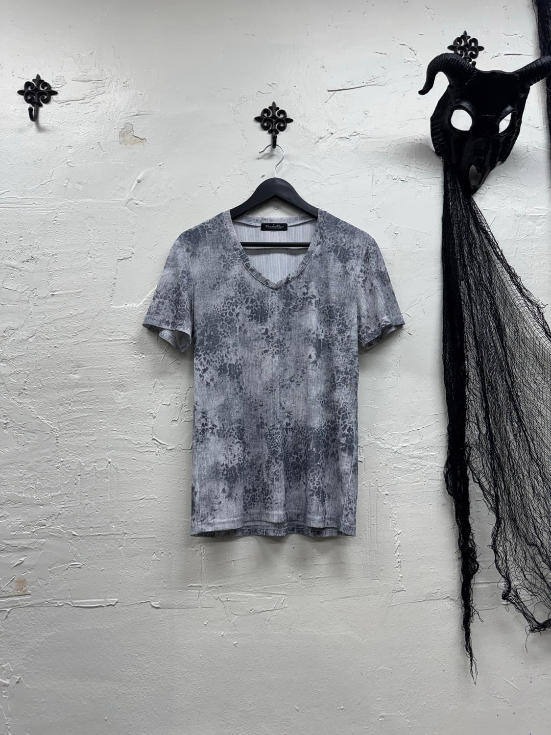 Tornado mart 00s leopard pattern top 상품이미지3