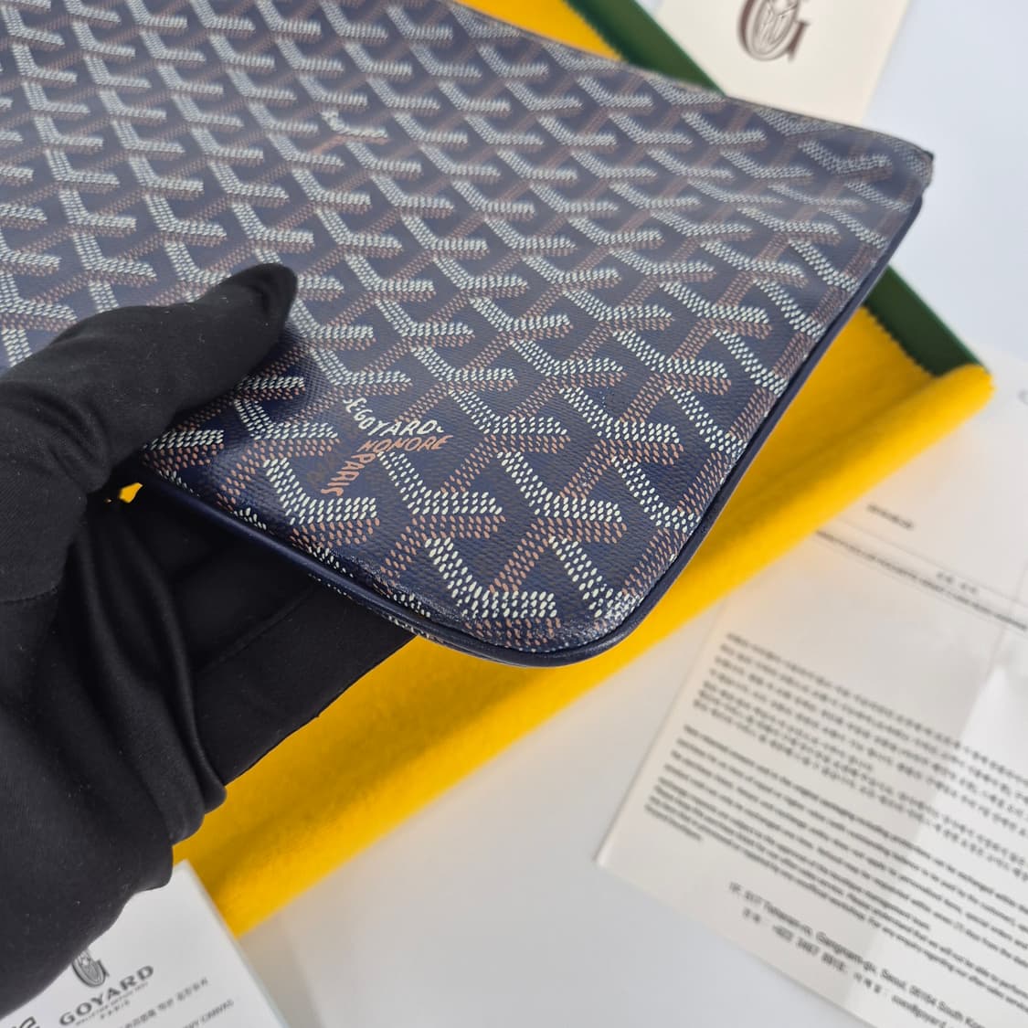 고야드 세나 클러치백 MM 스페셜 네이비 상품이미지5