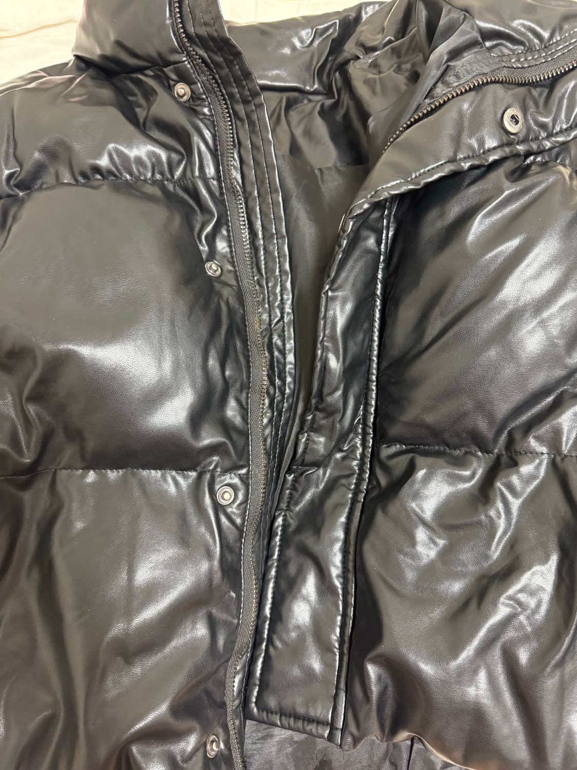 유광 블랙 숏패딩 무광 브라운 숏패딩 상품이미지3