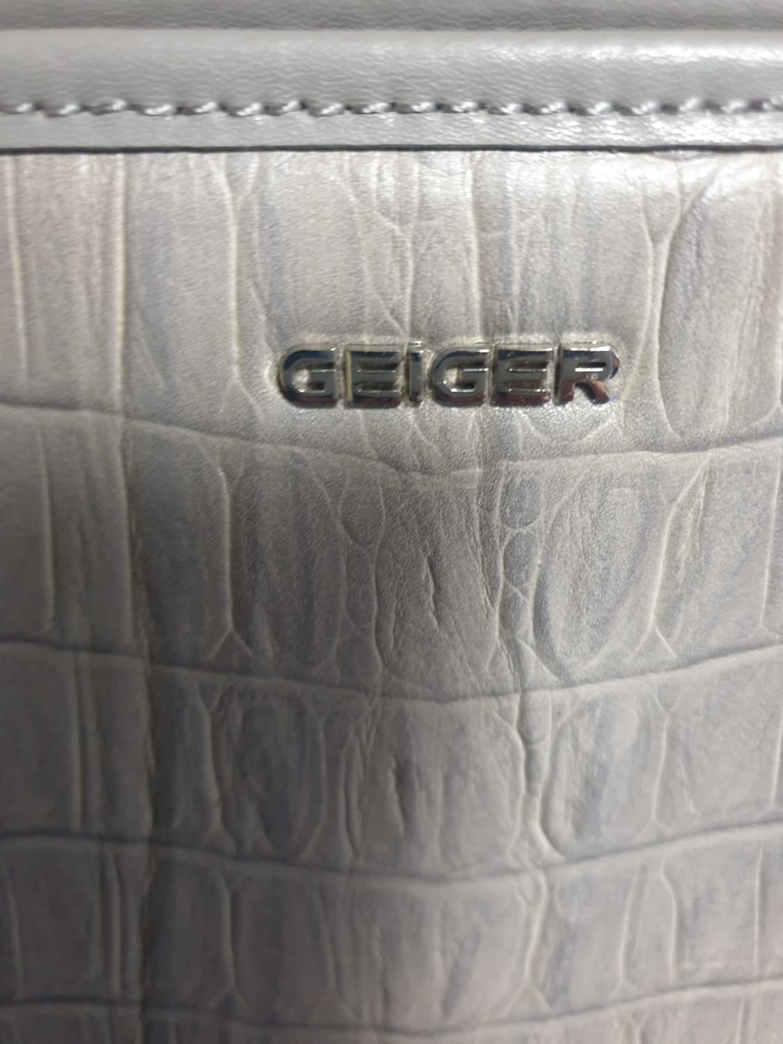 (단종매물) 가이거 누오보 가죽 도트백 얼티미트 그레이 상품이미지2