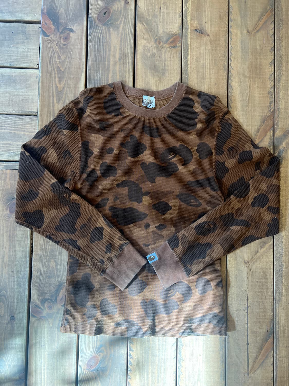 베이프 브라운 카모 와플 롱 슬리브 상품이미지6