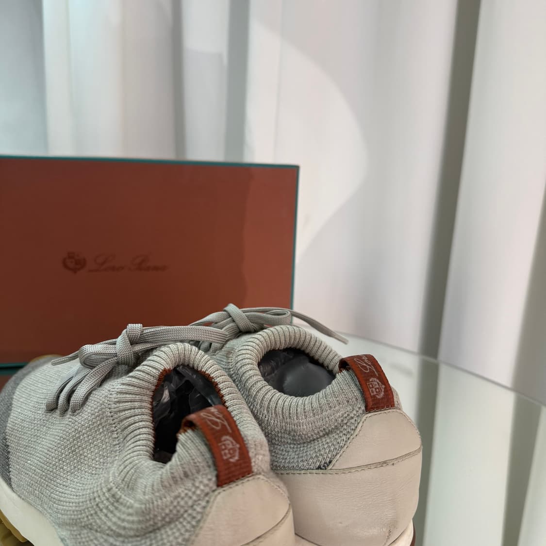 [정품] 로로피아나 360LP 스니커즈  41사이즈 상품이미지4