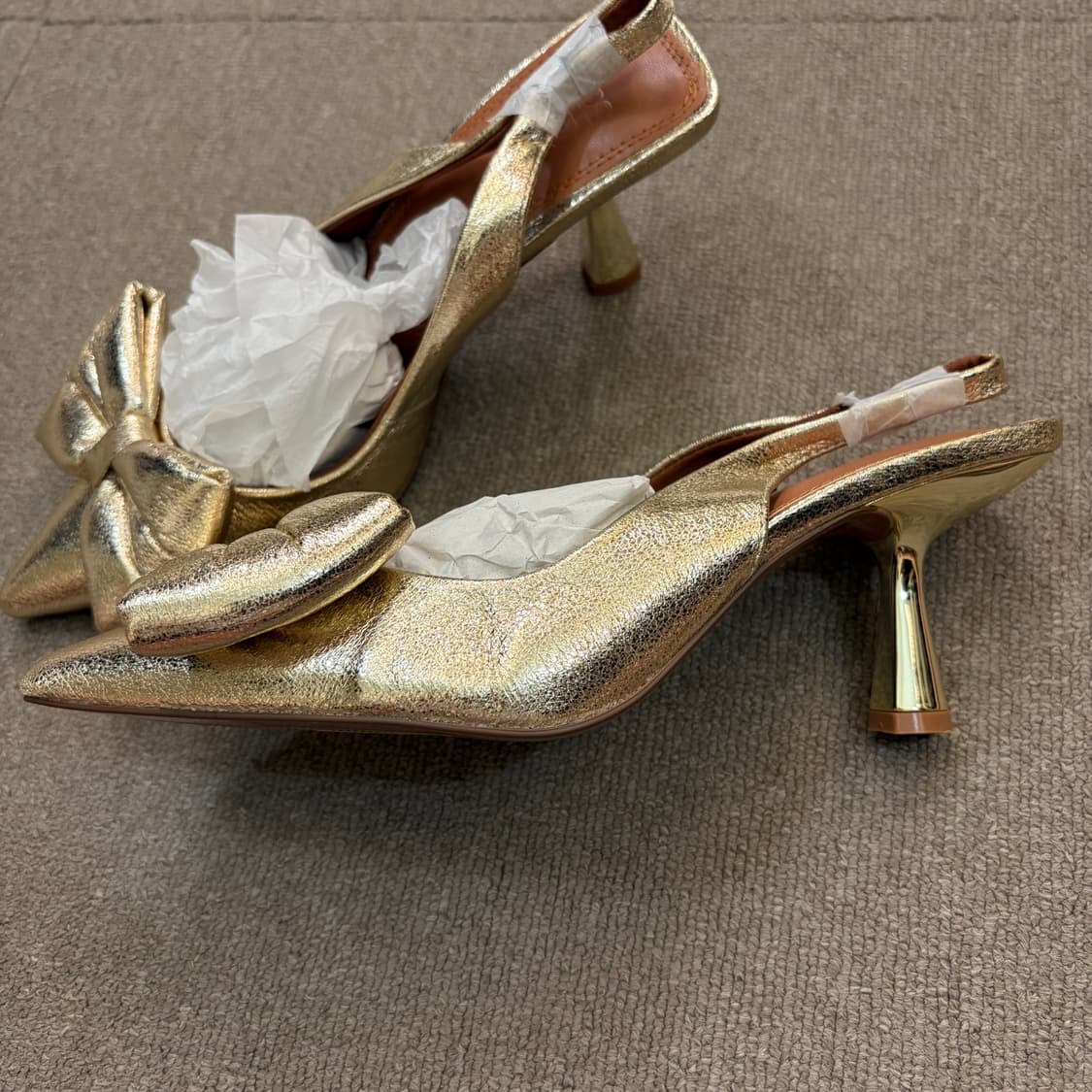 ASOS  mid heel 미드힐 리본 골드 힐 슈즈  상품이미지2