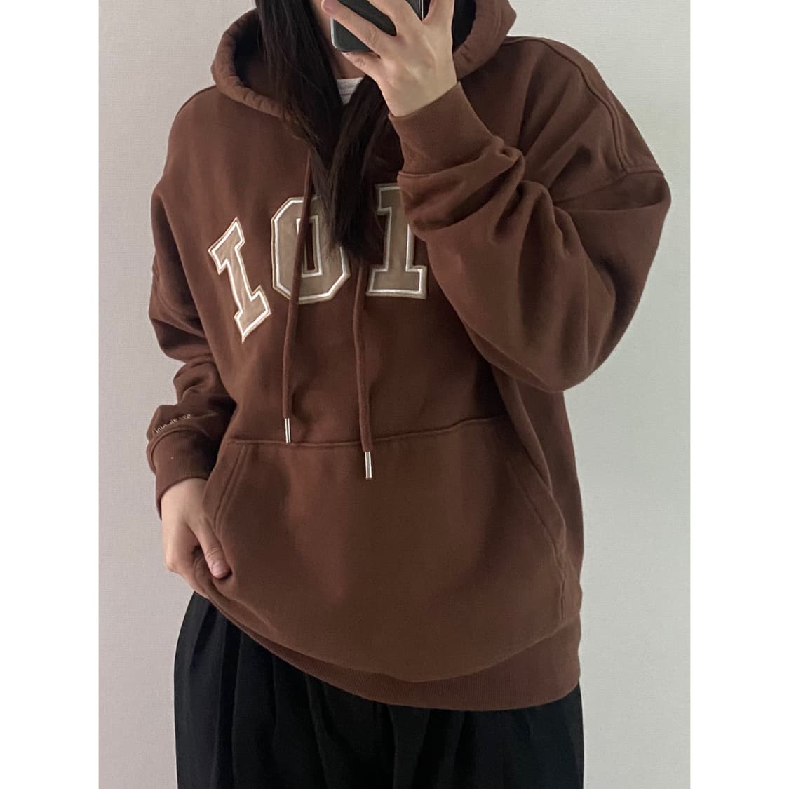 오아이오아이 후드티 상품이미지1