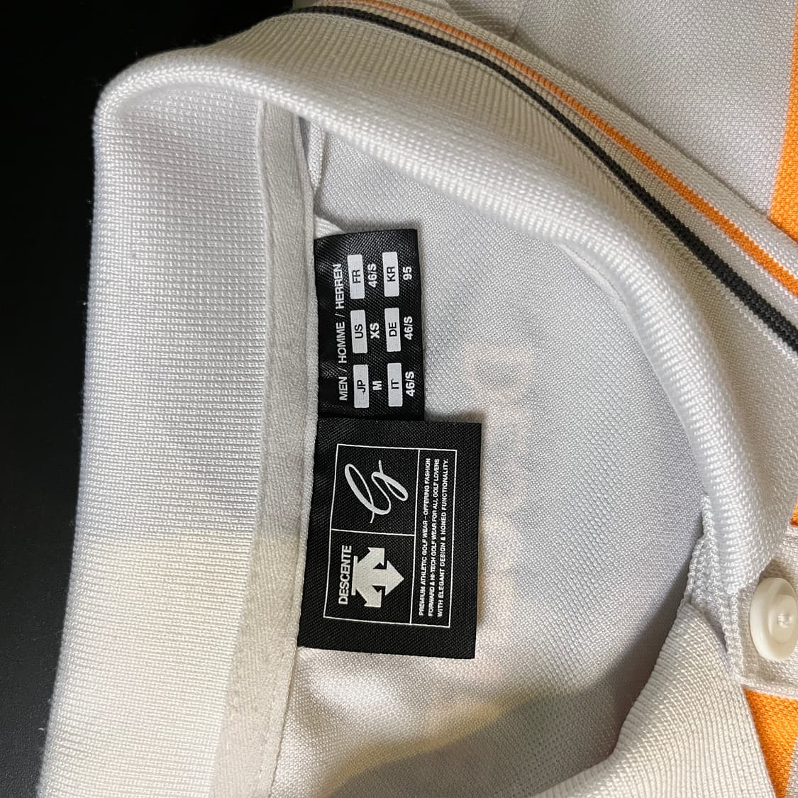 데상트 반팔카라티 상품이미지6