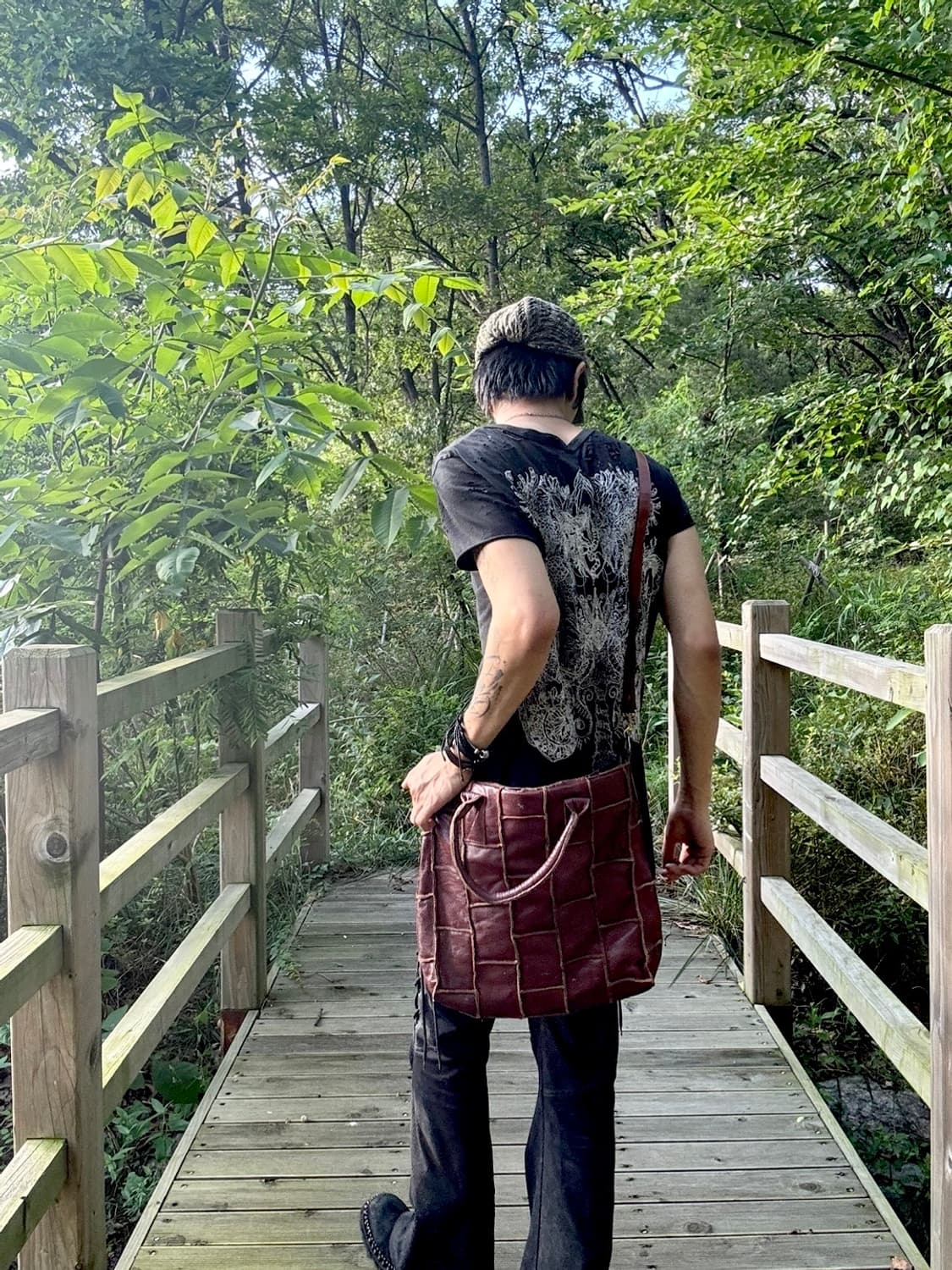 “Unknown” Burgundy Grunge Mood Bag 상품이미지2