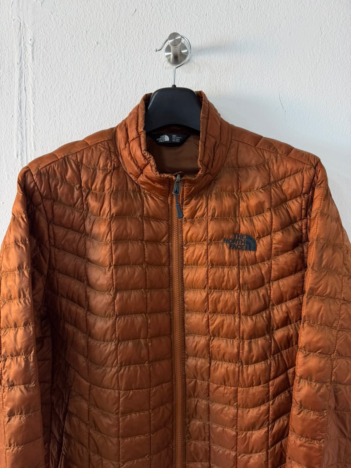 노스페이스 써모볼 경량 패딩  상품이미지2