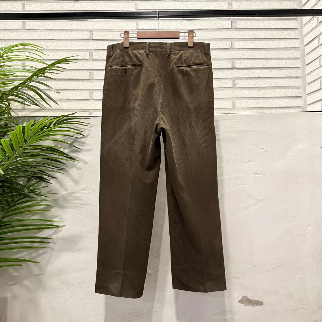 JPN VINTAGE 골지 코튼 슬랙스 핀턱 디테일 와이드핏 브라운 상품이미지3