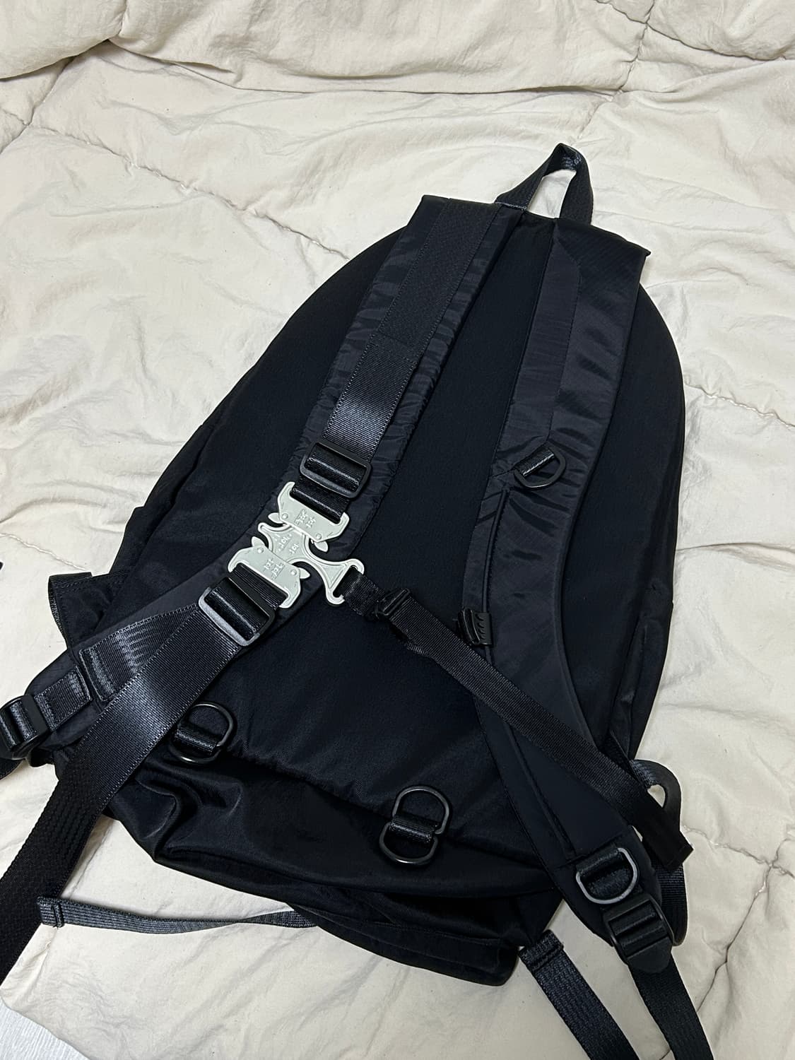 이우가마카라스 백팩 상품이미지2