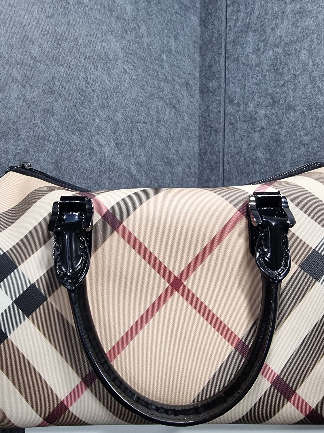 버버리 노바 체크 보스턴 백 상품이미지3
