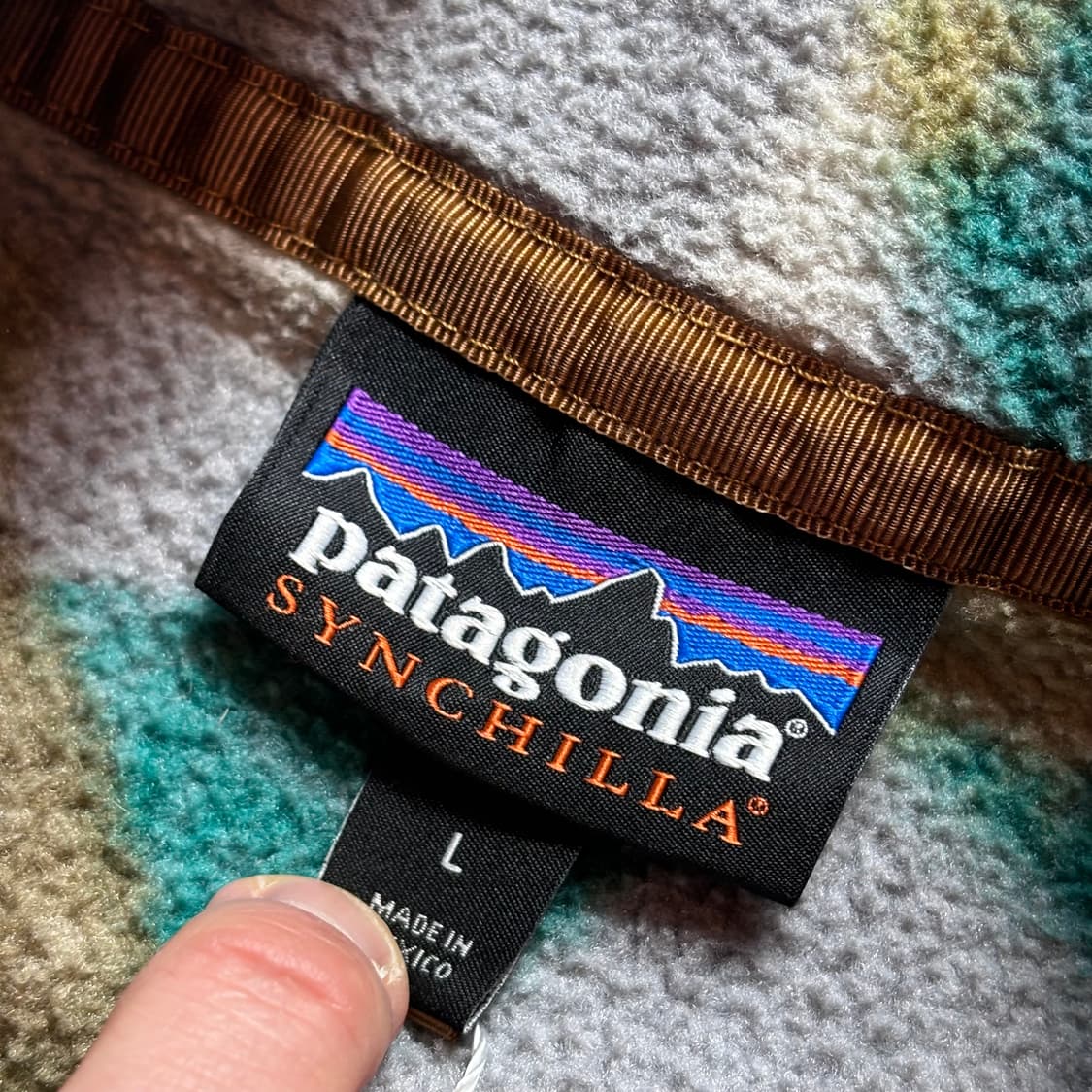 파타고니아 신칠라 송어떼 플리스 스냅티 상품이미지3