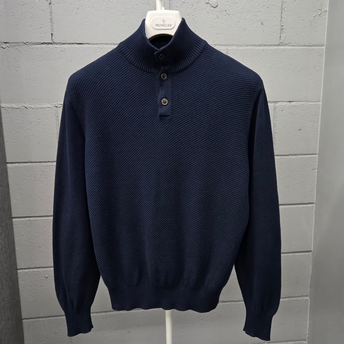 백화점판 / 로로피아나 카라 반집업 니트 48 상품이미지2