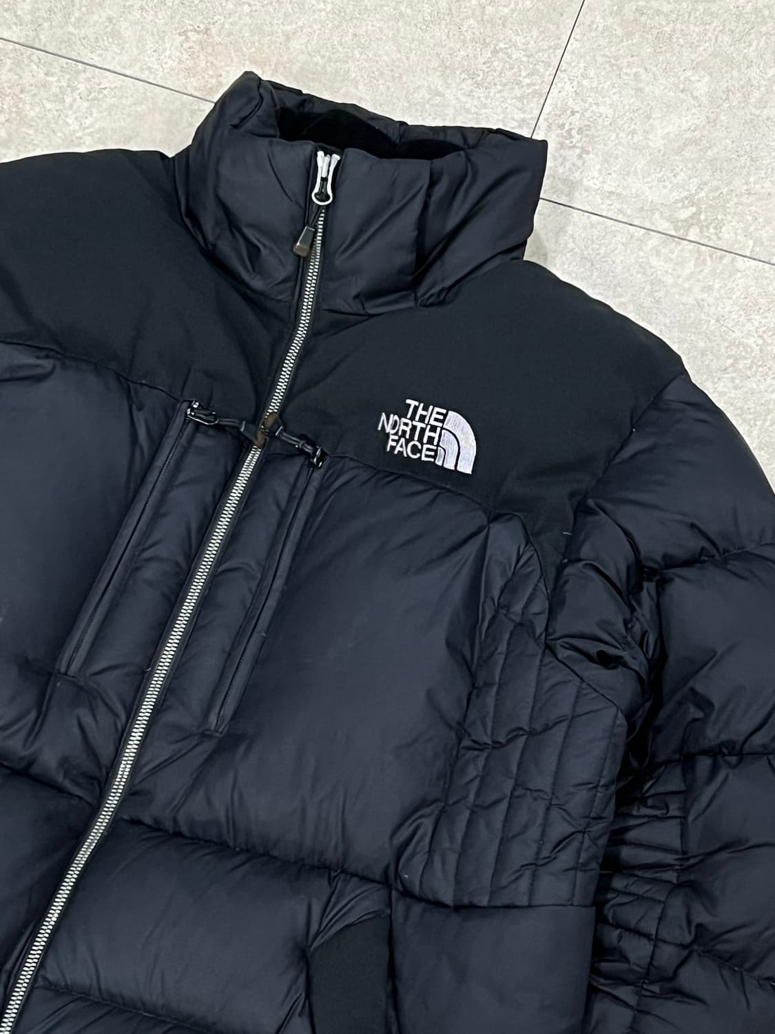 노스페이스 아이거 구스다운 패딩 점퍼 블랙 상품이미지3