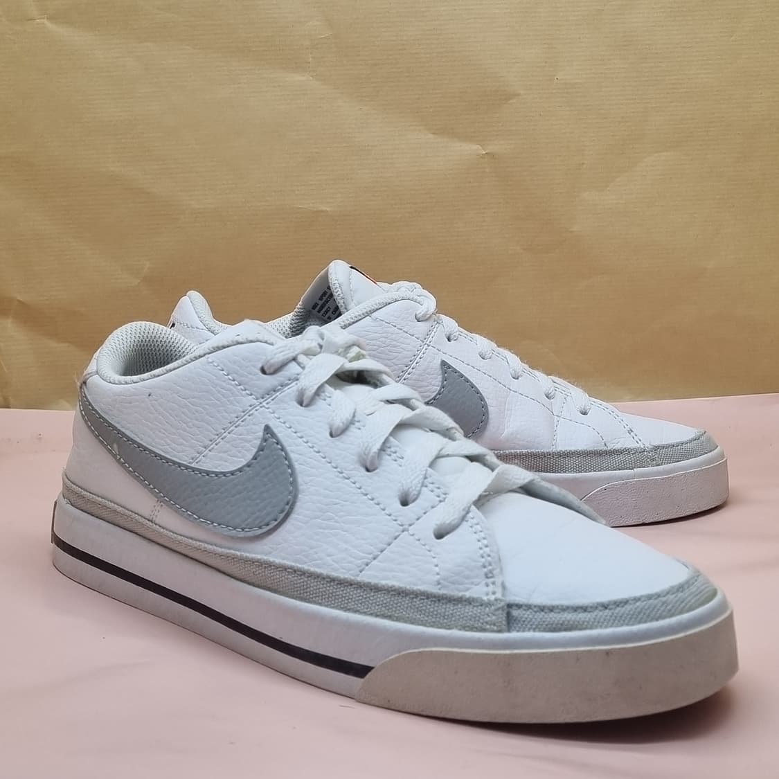 나이키 코트 레거시 화이트 스니커즈240 상품이미지1