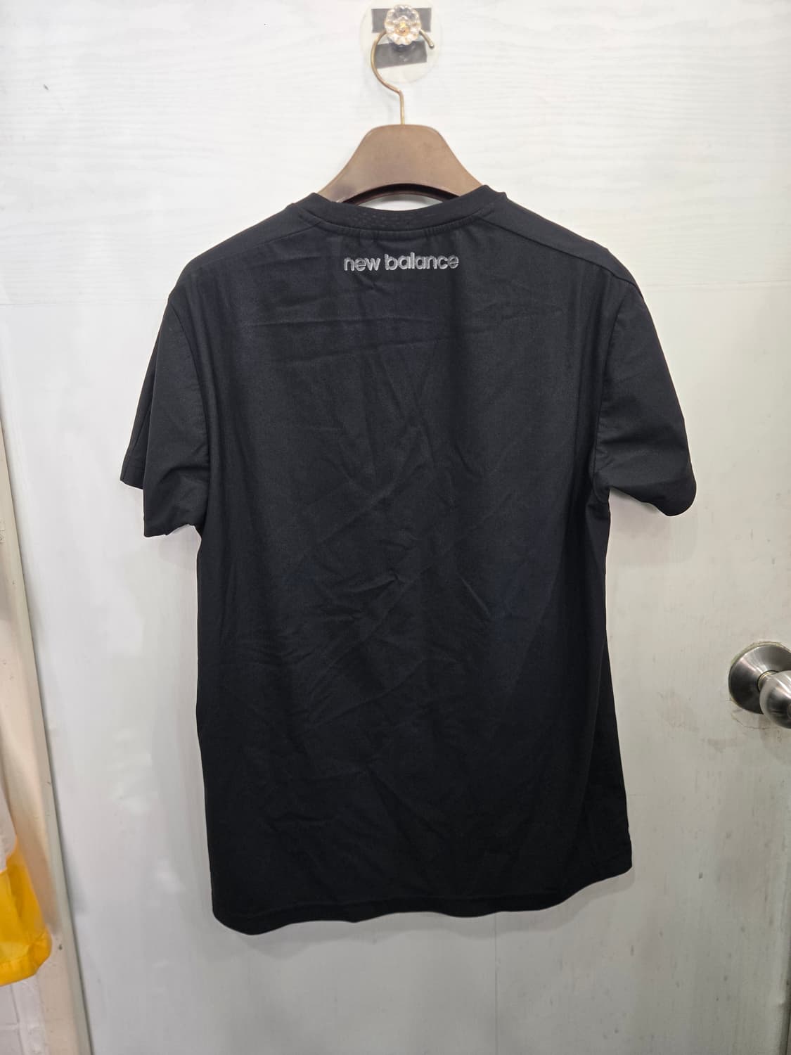 95,M )) New balance 뉴발란스 반팔티셔츠! 깔끔한 디자인~ 상품이미지3