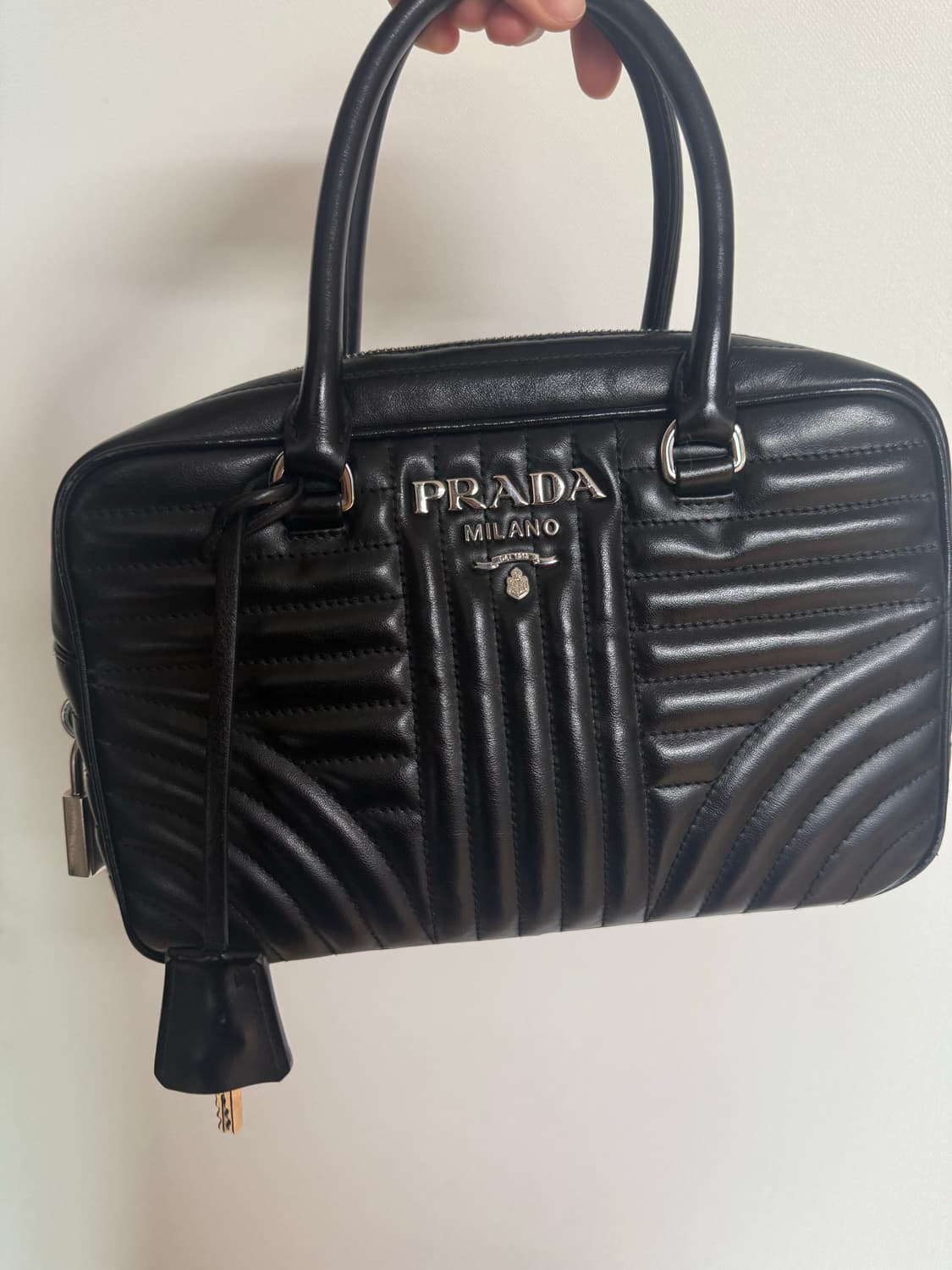 프라다 다이아그램 스퀘어 투웨이백 상품이미지2