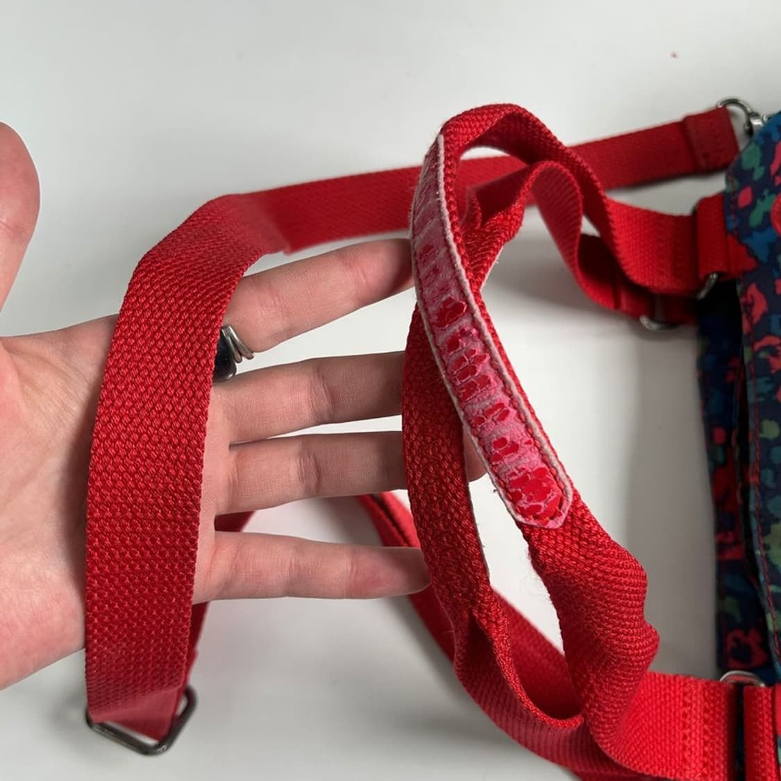 KIPLING 플라워 크로스숄더백 레드-블루 상품이미지3